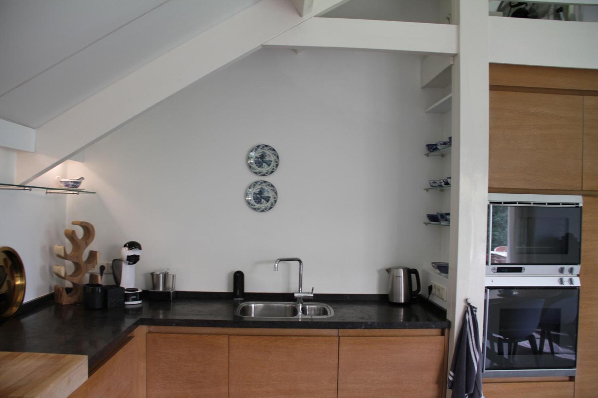 Familiehuis De Betuwe Met Prive Kunstgras Tennisbaan En Sauna Villa Erichem Exterior foto